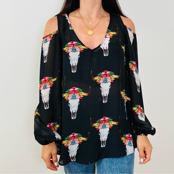 Show Me Your Mumu Jamie Tunic Bull and the Beautiful Open shoulder - Picture 6 of 8